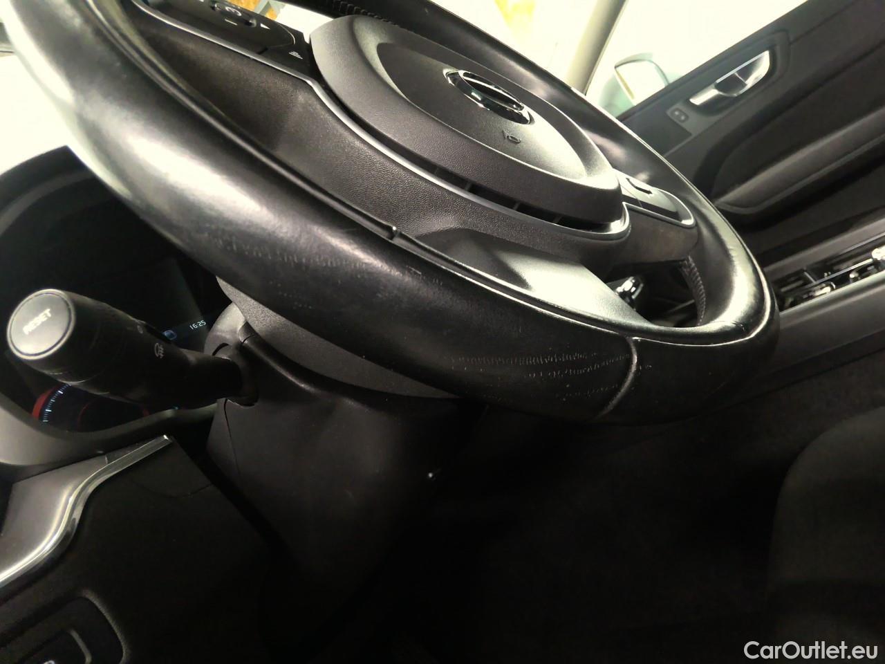  Volvo  XC60  T6 340 Ins. Expr. 4WD Aut #44
