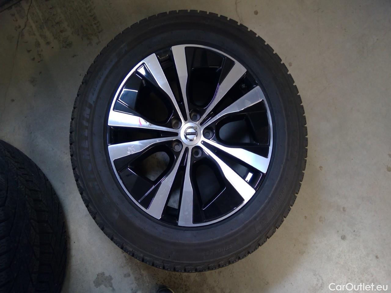  Volvo  XC60  T6 340 Ins. Expr. 4WD Aut #4