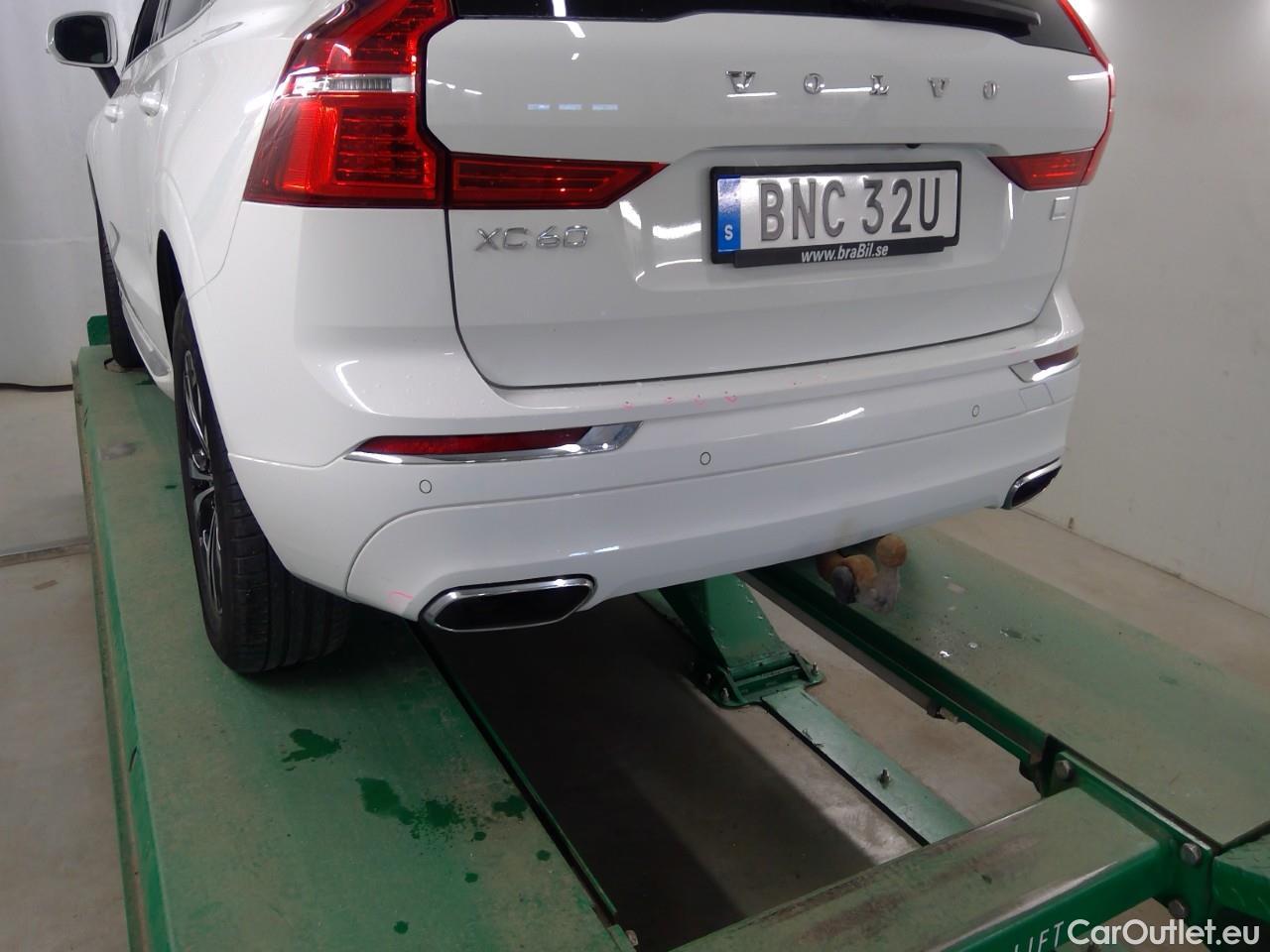  Volvo  XC60  T6 340 Ins. Expr. 4WD Aut #19