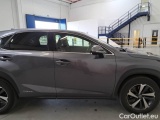  Lexus  NX LEXUS  / 2017 / 5P / SUV HYBRID LUXURY 4WD #47
