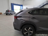  Lexus  NX LEXUS  / 2017 / 5P / SUV HYBRID LUXURY 4WD #56