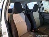  Toyota  Yaris TOYOTA  / 2017 / 5P / BERLINA 1.5 HYBRID BUSINESS #13