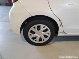  Toyota  Yaris TOYOTA  / 2017 / 5P / BERLINA 1.5 HYBRID BUSINESS #18