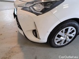 Toyota  Yaris TOYOTA  / 2017 / 5P / BERLINA 1.5 HYBRID BUSINESS #31