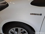  Toyota  Yaris TOYOTA  / 2017 / 5P / BERLINA 1.5 HYBRID BUSINESS #82