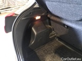  Toyota  Yaris TOYOTA  / 2017 / 5P / BERLINA 1.5 HYBRID BUSINESS #113