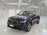  Volvo  XC 40 VOLVO XC40 / 2017 / 5P / SUV T4 PLUG-IN HYBRID AUTO RECH INSCRIP EXPR 