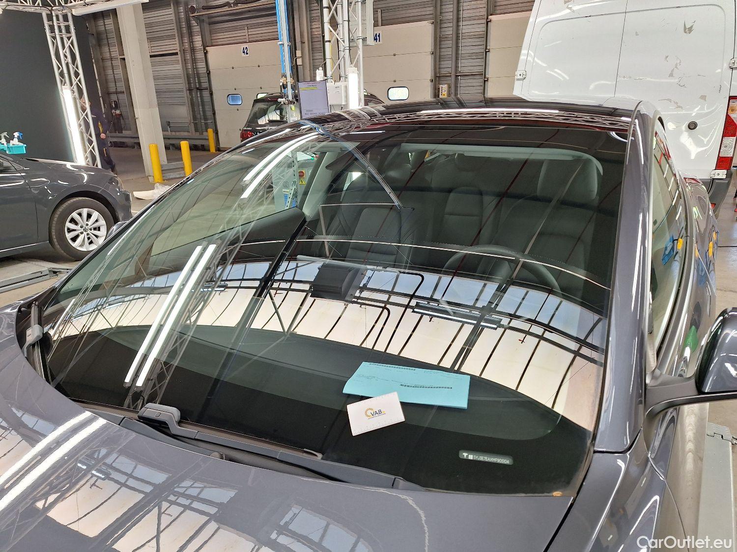  Tesla  Model 3 Tesla,  '18 BEV, Tesla  Standard RWD Plus 4d #23