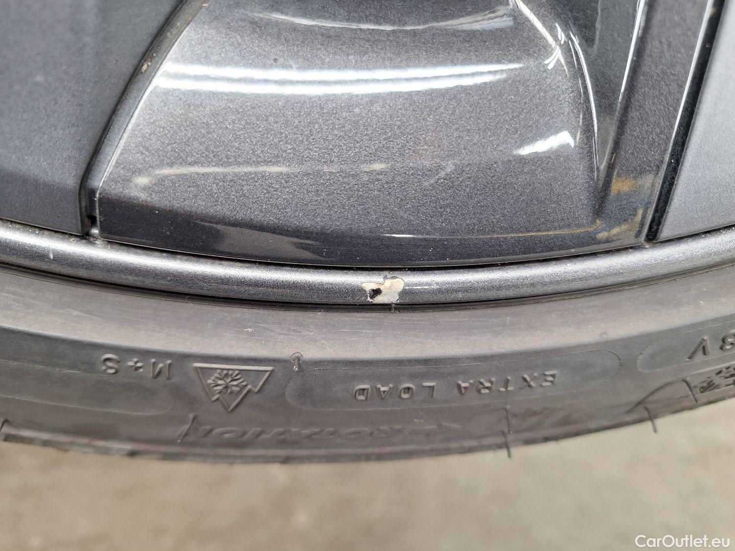  Tesla  Model 3 Tesla,  '18 BEV, Tesla  Standard RWD Plus 4d #7