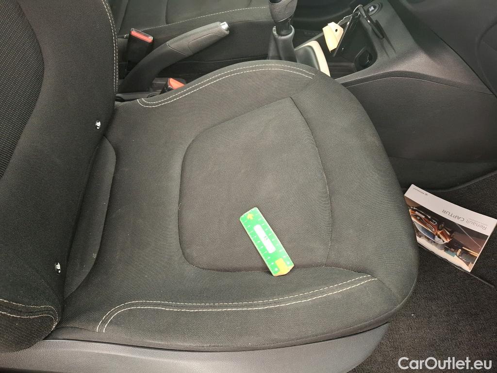  Renault  Captur  Business 0.9 TCe 90CV BVM5 E6 #14