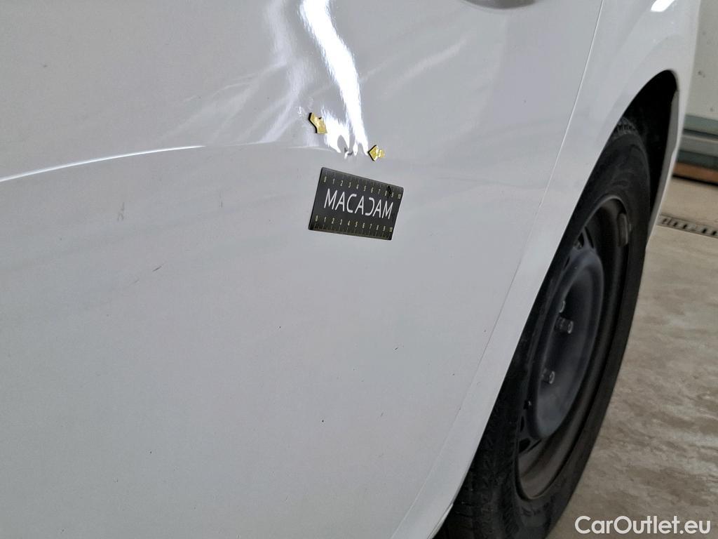  Peugeot  208  Premium 1.5 HDi 100CV BVM6 E6d #29