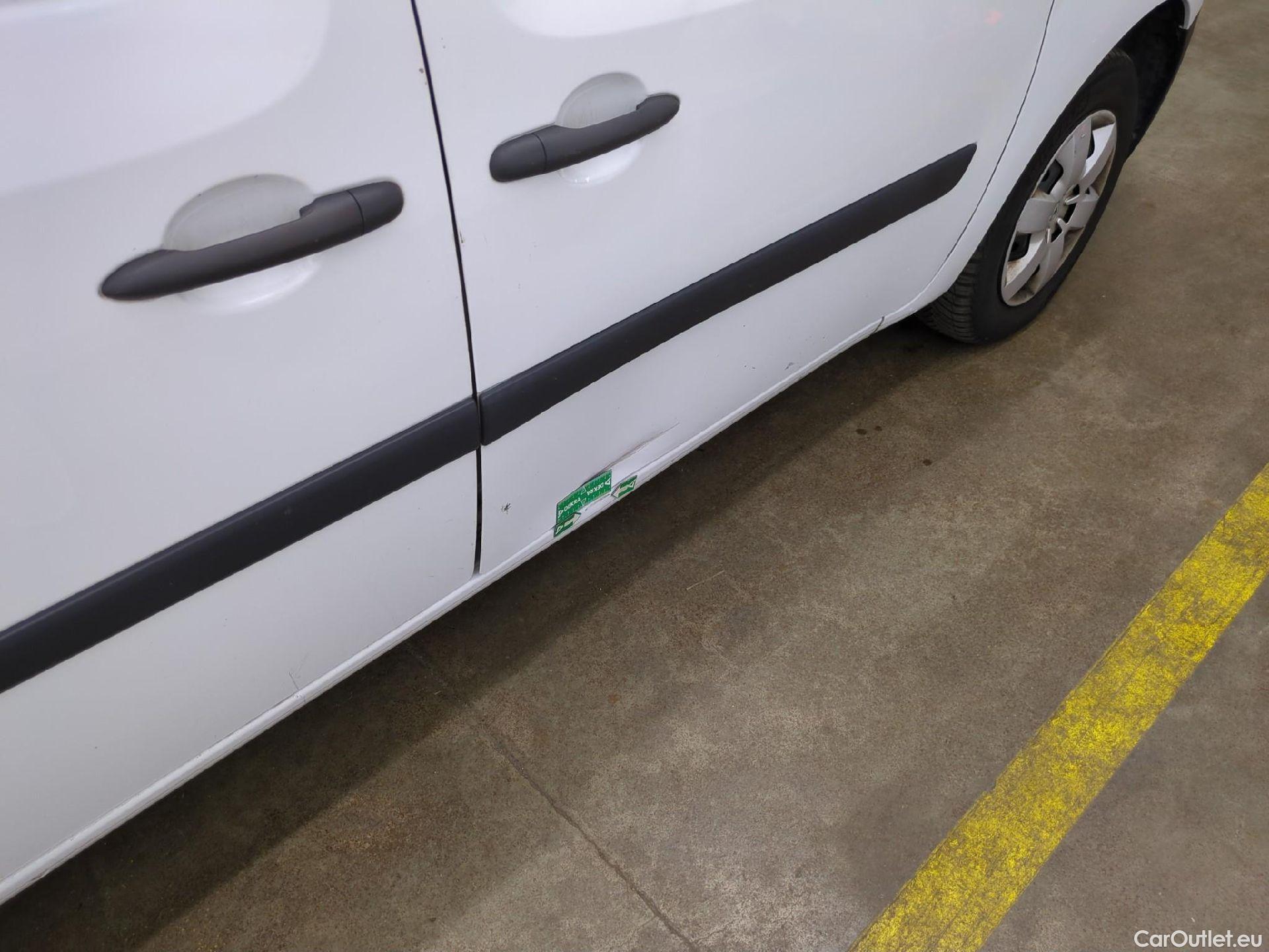  Renault  Kangoo  Express Grand Confort (L1) 1.5 dCi 90CV BVM5 E6 #18