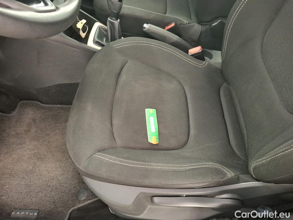  Renault  Captur  Business 0.9 TCe 90CV BVM5 E6 #15