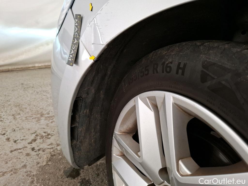  Renault  Clio RENAULT  / 2019 / 5P / Berline Business TCe 90 -21 #2