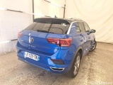  Volkswagen  T-ROC VOLKSWAGEN  / 2017 / 5P / SUV 1.5 TSI 150 EVO R-LINE DSG7 #3