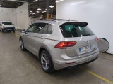  Volkswagen  Tiguan VOLKSWAGEN  / 2016 / 5P / SUV 2.0 TDI 150 DSG7 Carat #2