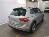  Volkswagen  Tiguan VOLKSWAGEN  / 2016 / 5P / SUV 2.0 TDI 150 DSG7 Carat #3