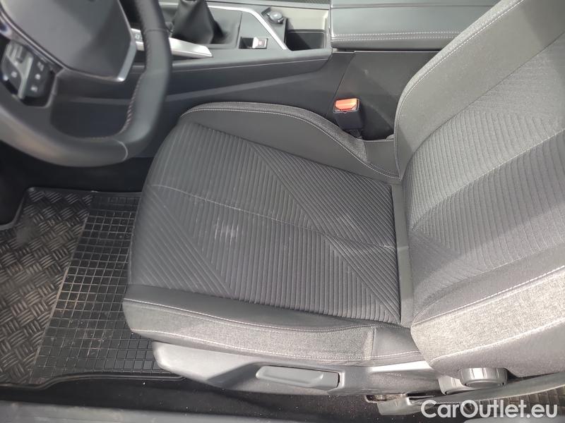  Peugeot  308 -SW  (P5) (2021)  SW 1.2PT 130 Active Pack #3