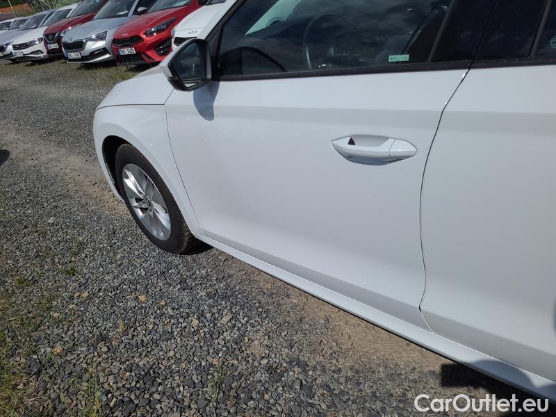 Skoda  Octavia  Combi (NX3)(2020) Oct.Combi 2.0TDI 85 Ambition #4