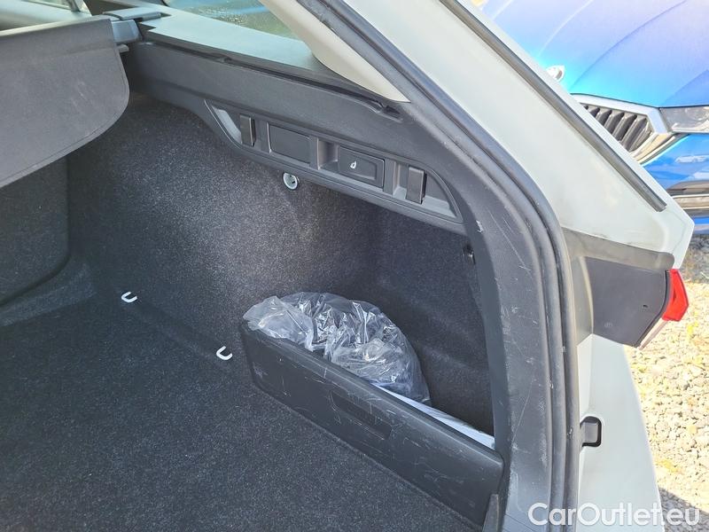  Skoda  Octavia  Combi (NX3)(2020) Oct.Combi 1.5TSI 110 Style Aut #12