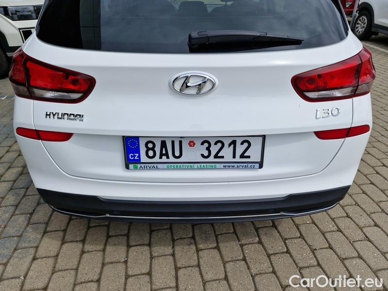  Hyundai  i30   cw (PD)(2017->)  kom.1.6CRDi 115 Smart #9