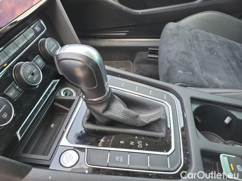  Volkswagen  Passat  Variant (CB5) (2019) Pas.Var.2.0TDI 140 Highline AT #21