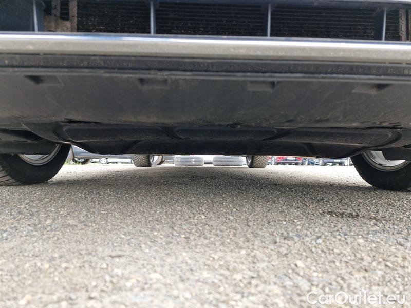  Volkswagen  Passat  Variant (CB5) (2019) Pas.Var.2.0TDI 140 Eleg. 4M AT #1