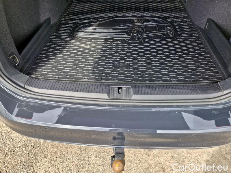  Volkswagen  Passat  Variant (CB5) (2019) Pas.Var.2.0TDI 140 Eleg. 4M AT #20