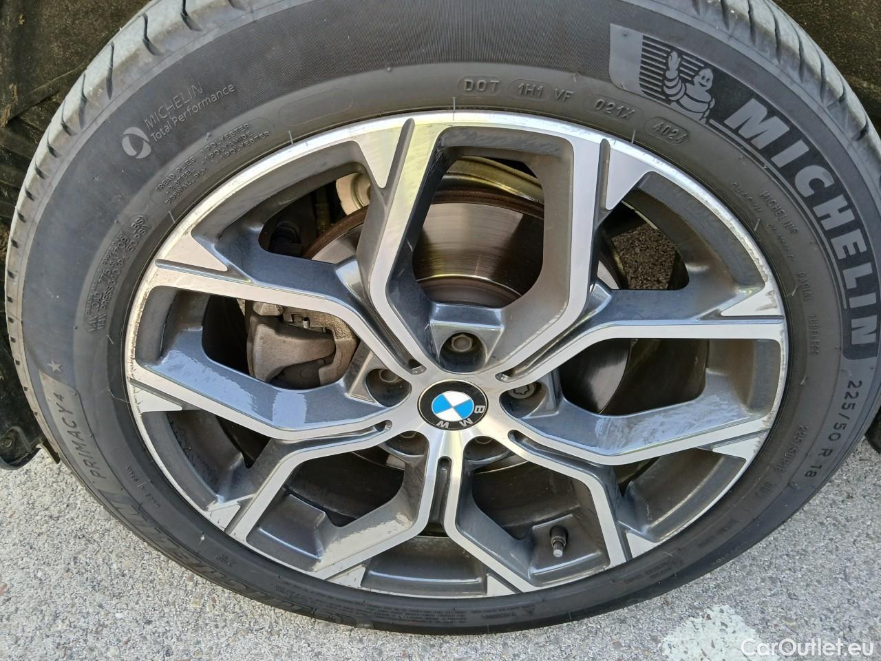  Bmw  X1 BMW  / 2019 / 5P / todoterreno sDrive18d #6