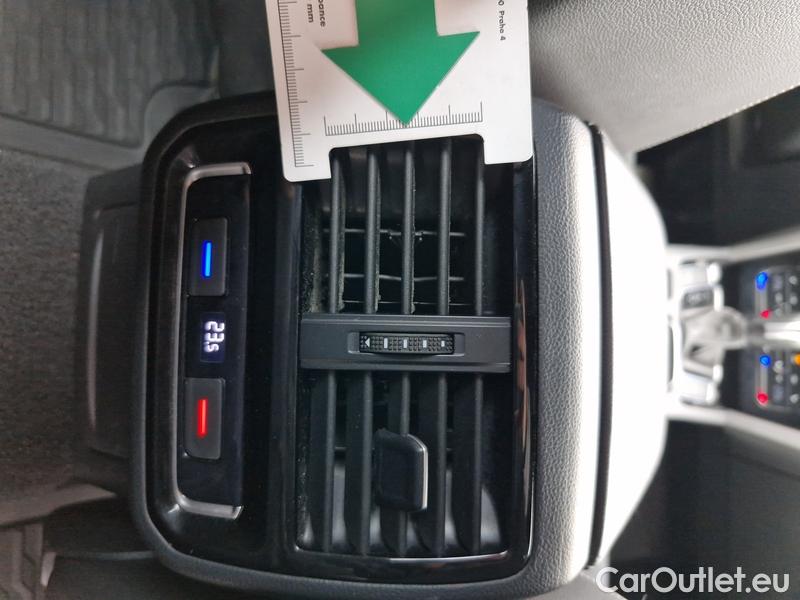  Volkswagen  Passat  Variant (CB5) (2019) Pas.Var.2.0TDI 140 Eleg. 4M AT #27