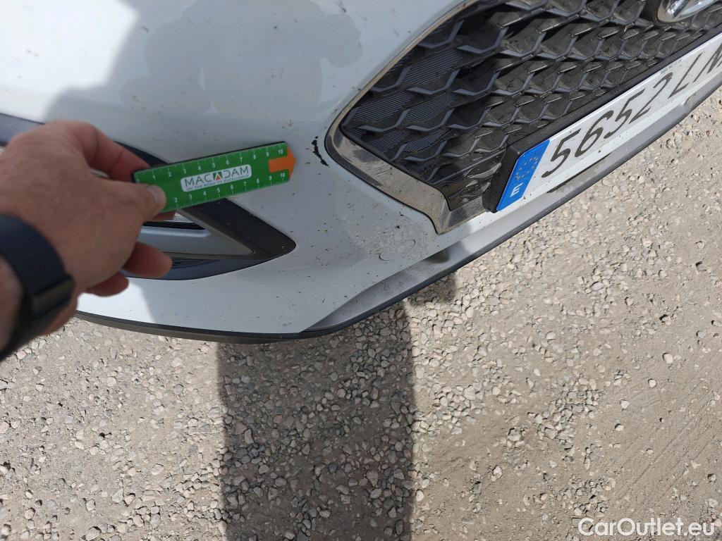  Hyundai  Konna HYUNDAI Kona / 2017 / 5P / todoterreno 1.6 GDI HEV SLE DCT #14