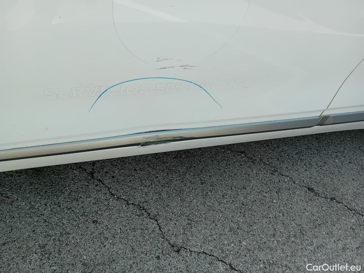  Hyundai   Ioniq HYUNDAI / 2019 / 5P / berlina con portón 1.6 GDI PHEV Klass DCT #14