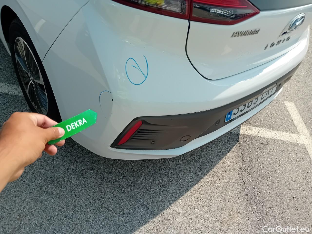  Hyundai   Ioniq HYUNDAI / 2019 / 5P / berlina con portón 1.6 GDI PHEV Klass DCT #20