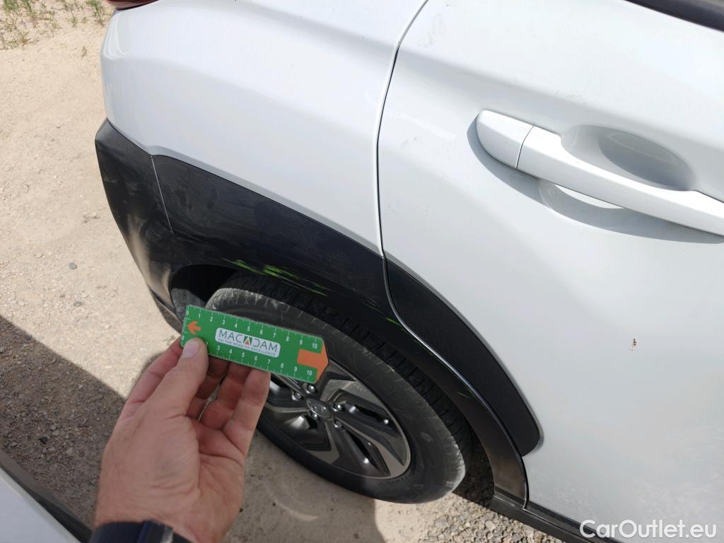  Hyundai  Konna HYUNDAI Kona / 2017 / 5P / todoterreno 1.6 GDI HEV SLE DCT #18