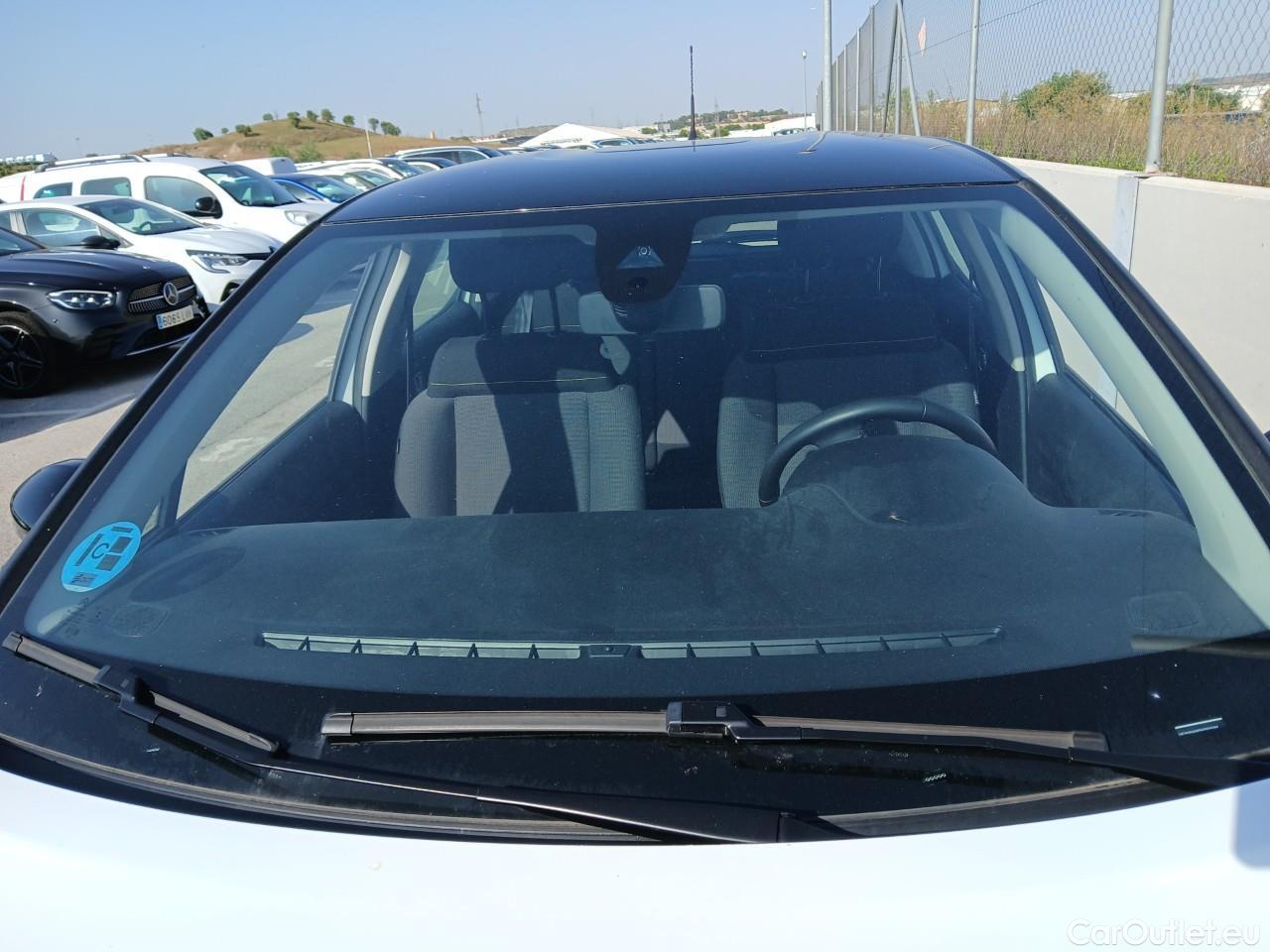  Citroen  C3 CITROEN  / 2020 / 5P / berlina con portón PureTech 81KW (110CV) S&S Feel Pack (AC2) #10