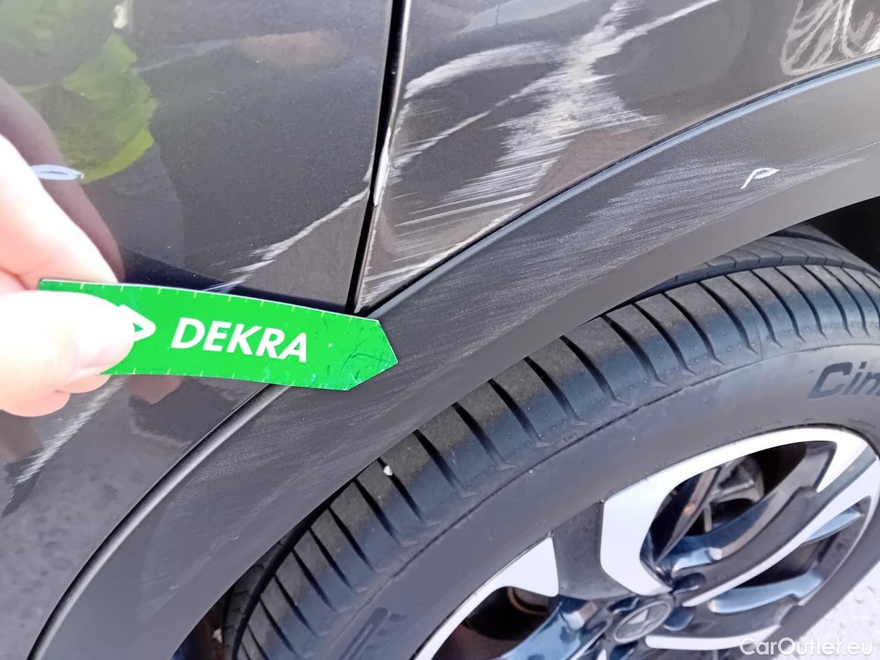  DS  DS7 DS DS 7 Crossback / 2017 / 5P / todoterreno BlueHDi DE 96kW (130CV) Auto. CHIC (AC) #19