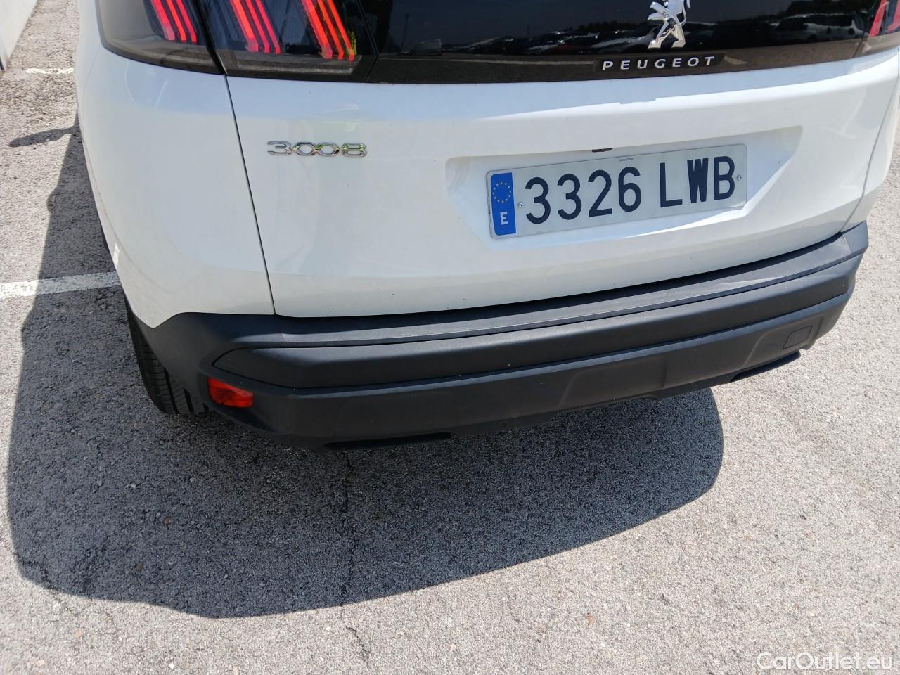  Peugeot  3008  Active Pack 1.2 PureTech 130CV AT8 E6d #19