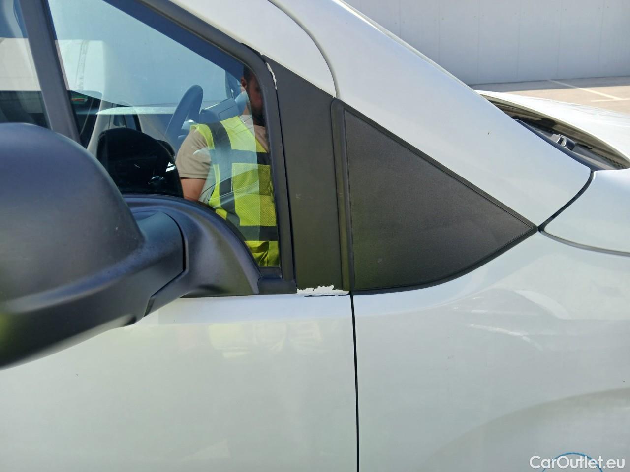  Citroen  Berlingo  Furgón Control M 1.5 BlueHDi 75CV MT5 E6dT #29