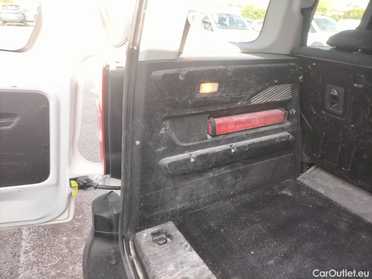  Citroen  Berlingo  Combi Live Pack M 1.5 BlueHDi 100CV MT6 E6d #52