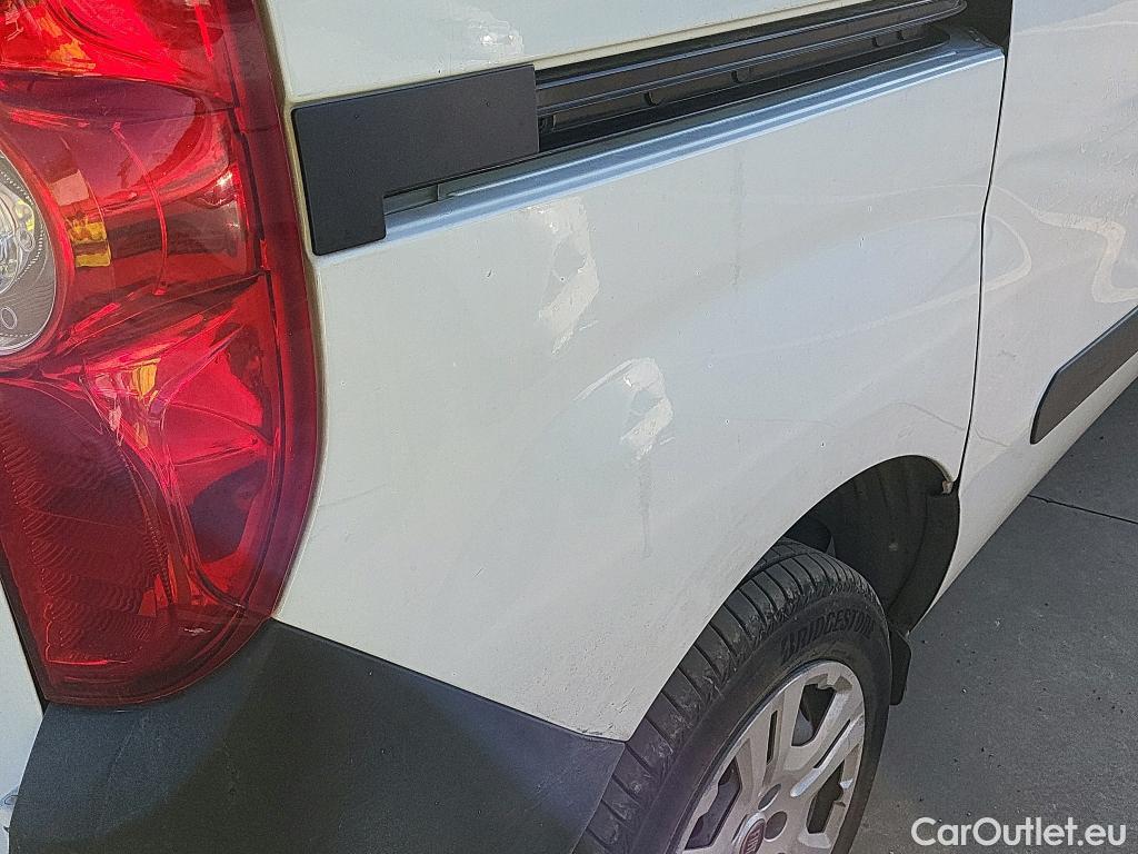  Fiat  Doblo FIAT Doblò Cargo/2015/4P/furgón derivado de turismo Cargo SX 1.6 Mjet 66kW (90CV) #3