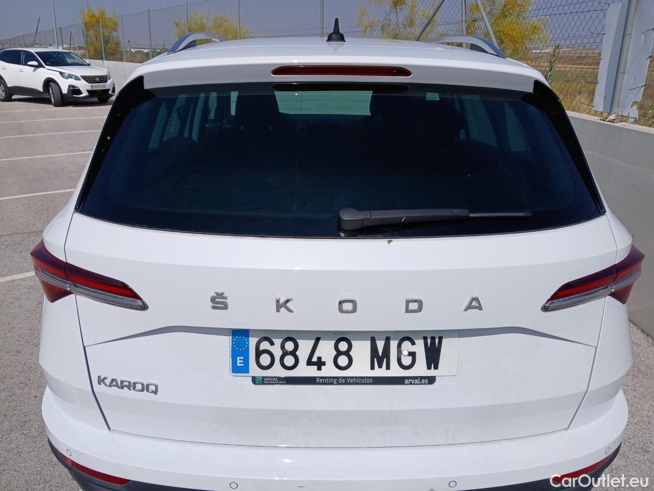  Skoda  Karoq SKODA  / 2021 / 5P / todoterreno 1.5 TSI 110kW (150CV) DSG ACT Ambition (AC2) #25