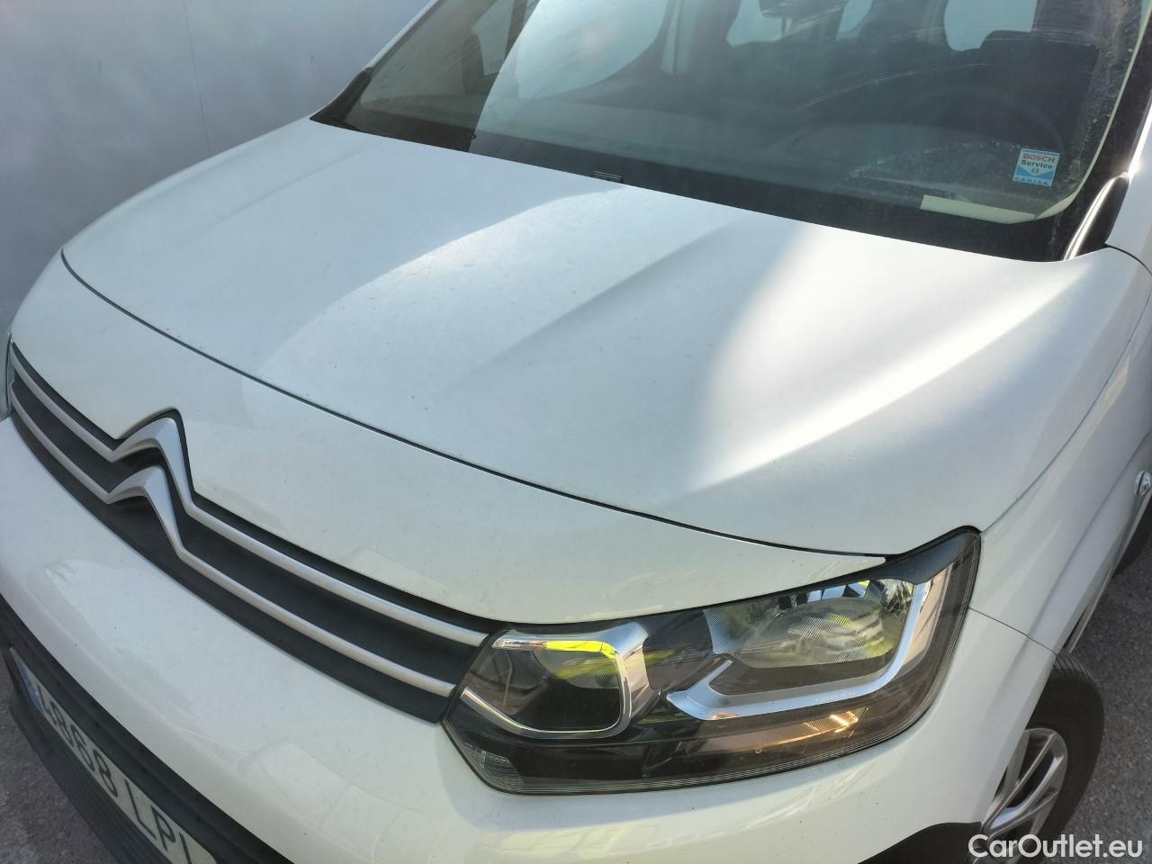  Citroen  Berlingo  Combi Live Pack M 1.5 BlueHDi 100CV MT6 E6d #9