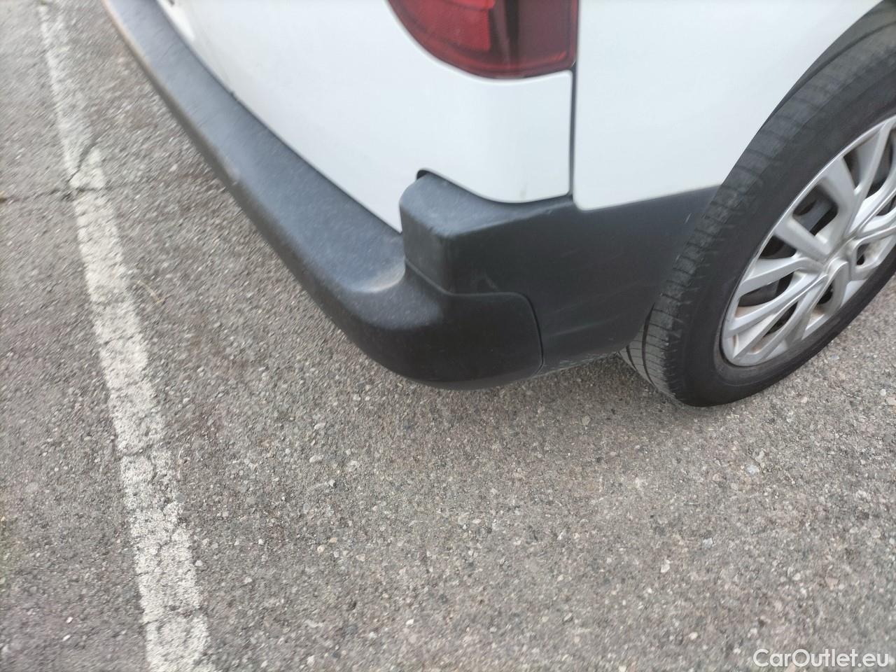  Citroen  Berlingo  Combi Live Pack M 1.5 BlueHDi 100CV MT6 E6d #42