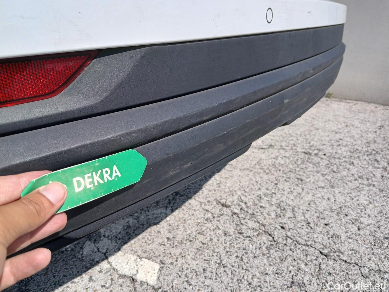  Skoda  Karoq SKODA  / 2021 / 5P / todoterreno 1.5 TSI 110kW (150CV) DSG ACT Ambition (AC2) #24