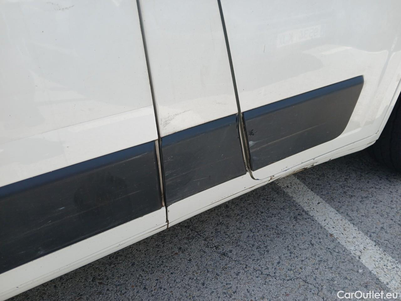  Citroen  Jumper CITROEN  / 2014 / 4P / furgón BlueHDi 96KW (130CV) Furgón 33L2H1 #40
