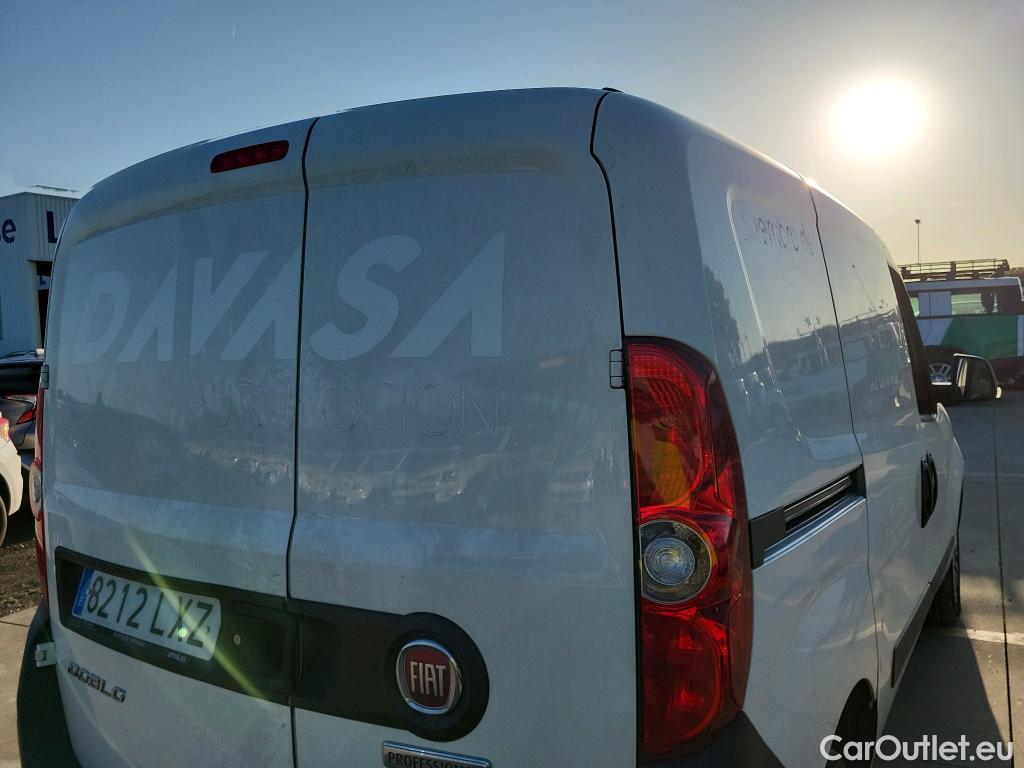  Fiat  Doblo FIAT Doblò Cargo/2015/4P/furgón derivado de turismo Cargo SX 1.6 Mjet 66kW (90CV) #10