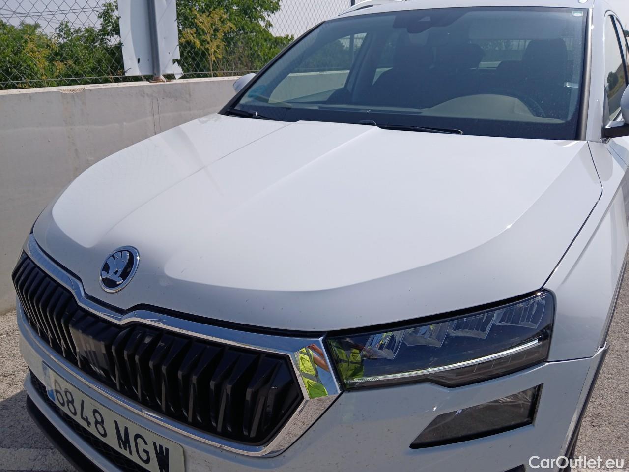  Skoda  Karoq SKODA  / 2021 / 5P / todoterreno 1.5 TSI 110kW (150CV) DSG ACT Ambition (AC2) #7