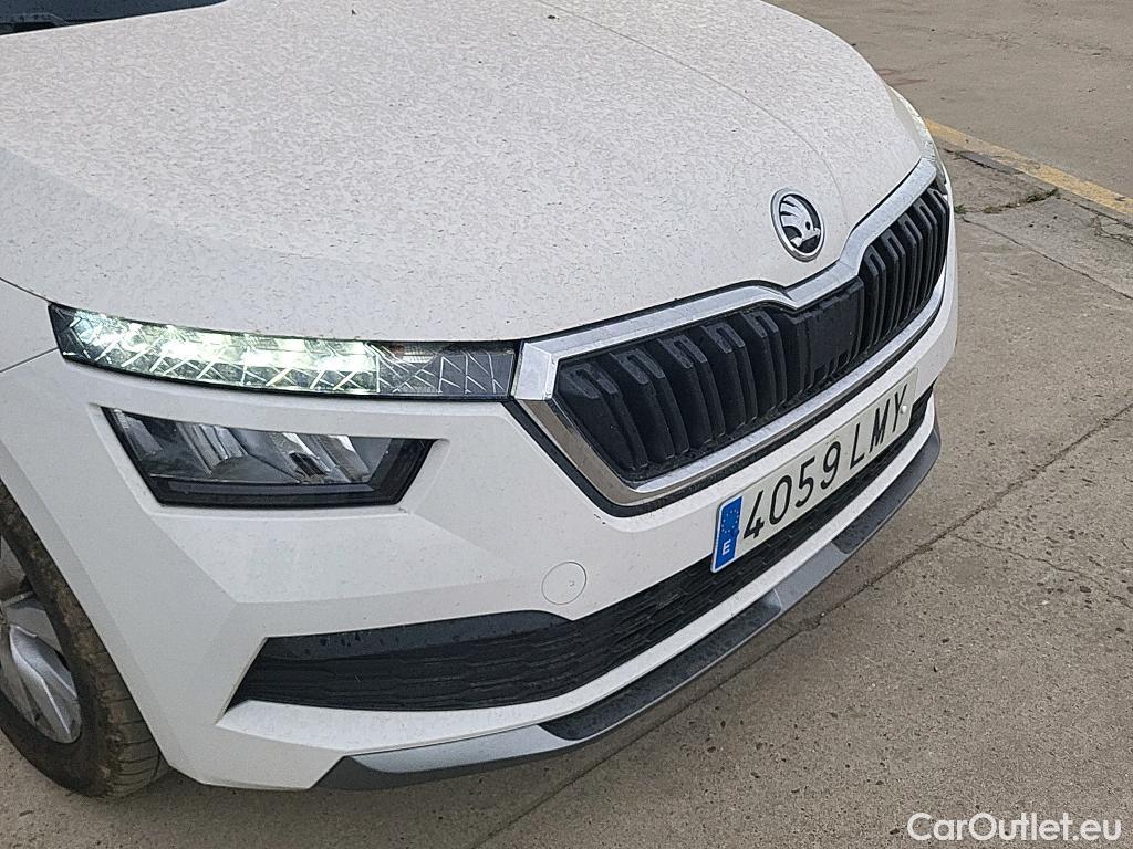  Skoda  KAMIQ SKODA  1.0 TSI 81kW (110CV) DSG Ambition #8