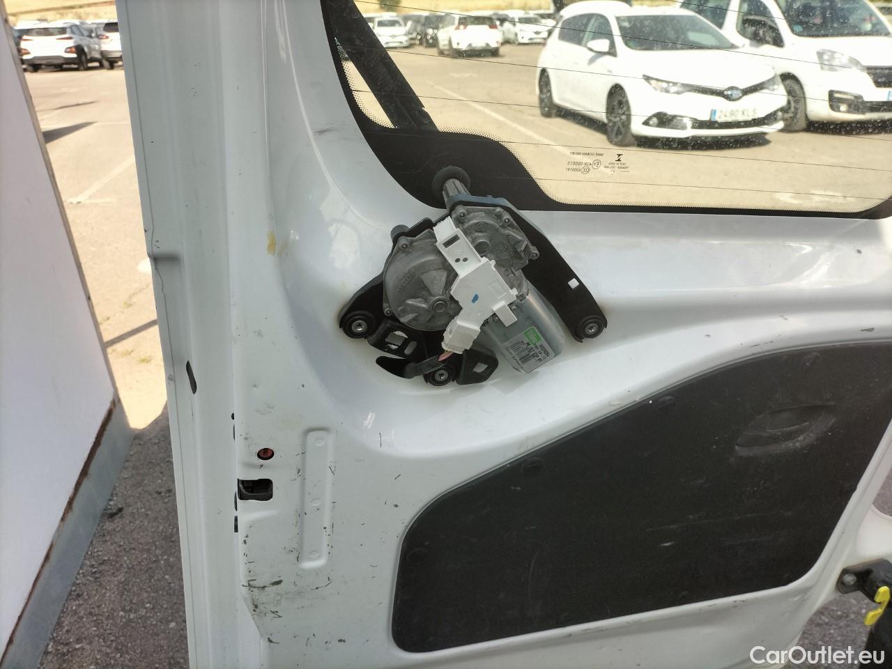  Citroen  Berlingo  Combi Live Pack M 1.5 BlueHDi 100CV MT6 E6d #50