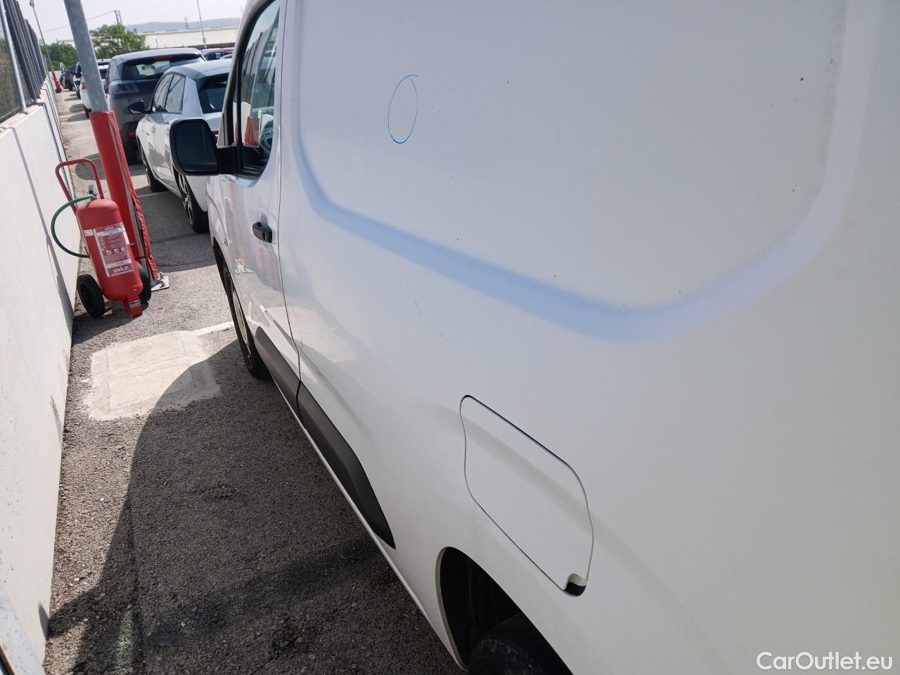  Opel  Combo  E Cargo Express carga incrementada 1.6 100CV MT5 E6 #4